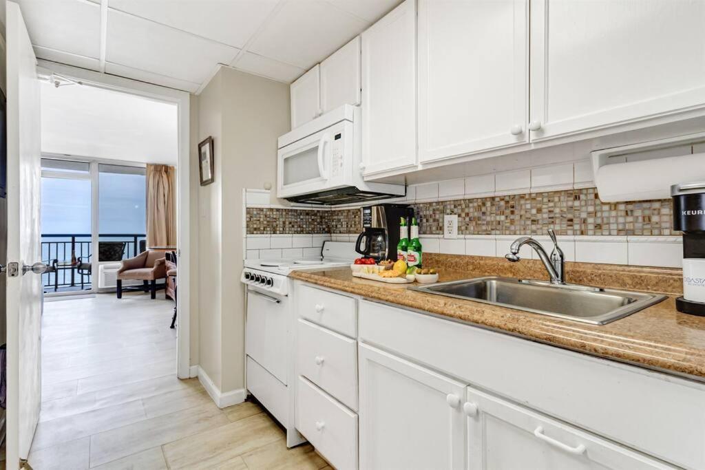 Ready Set And Relax, Oceanfront Suite W Jetted Tub! B 1134 Myrtle Beach Eksteriør billede